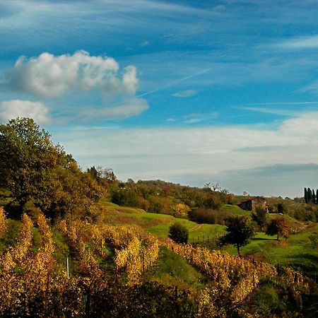 Rovagnate Agriturismo La Costa - Casa Vacanze المظهر الخارجي الصورة