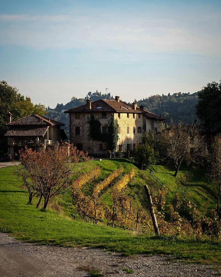 Rovagnate Agriturismo La Costa - Casa Vacanze المظهر الخارجي الصورة