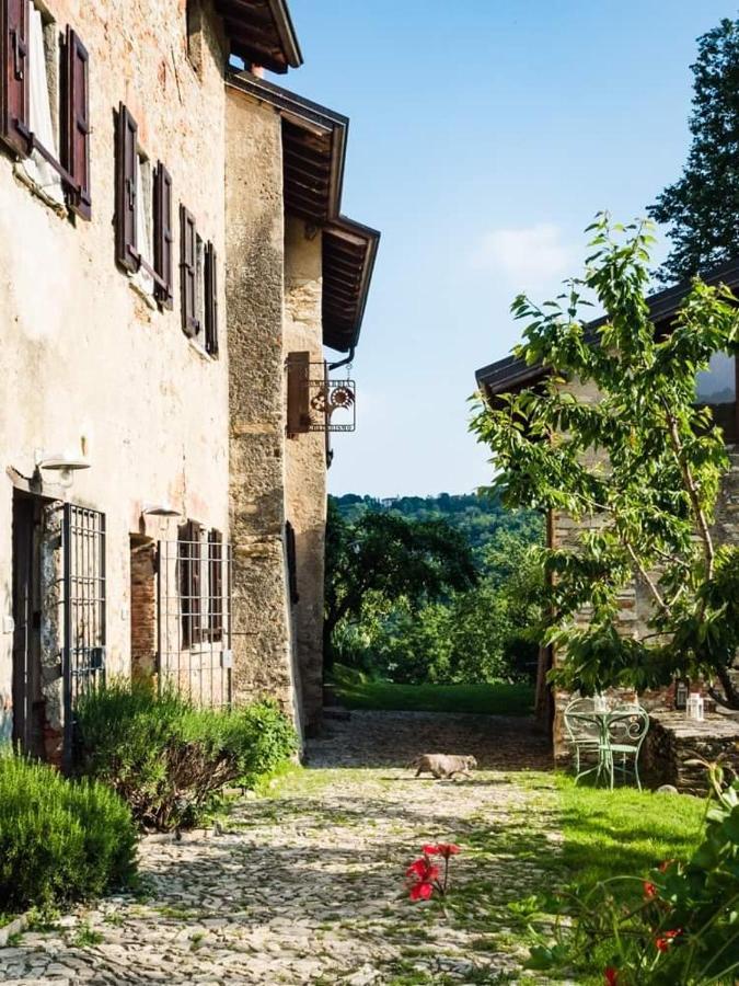 Rovagnate Agriturismo La Costa - Casa Vacanze المظهر الخارجي الصورة