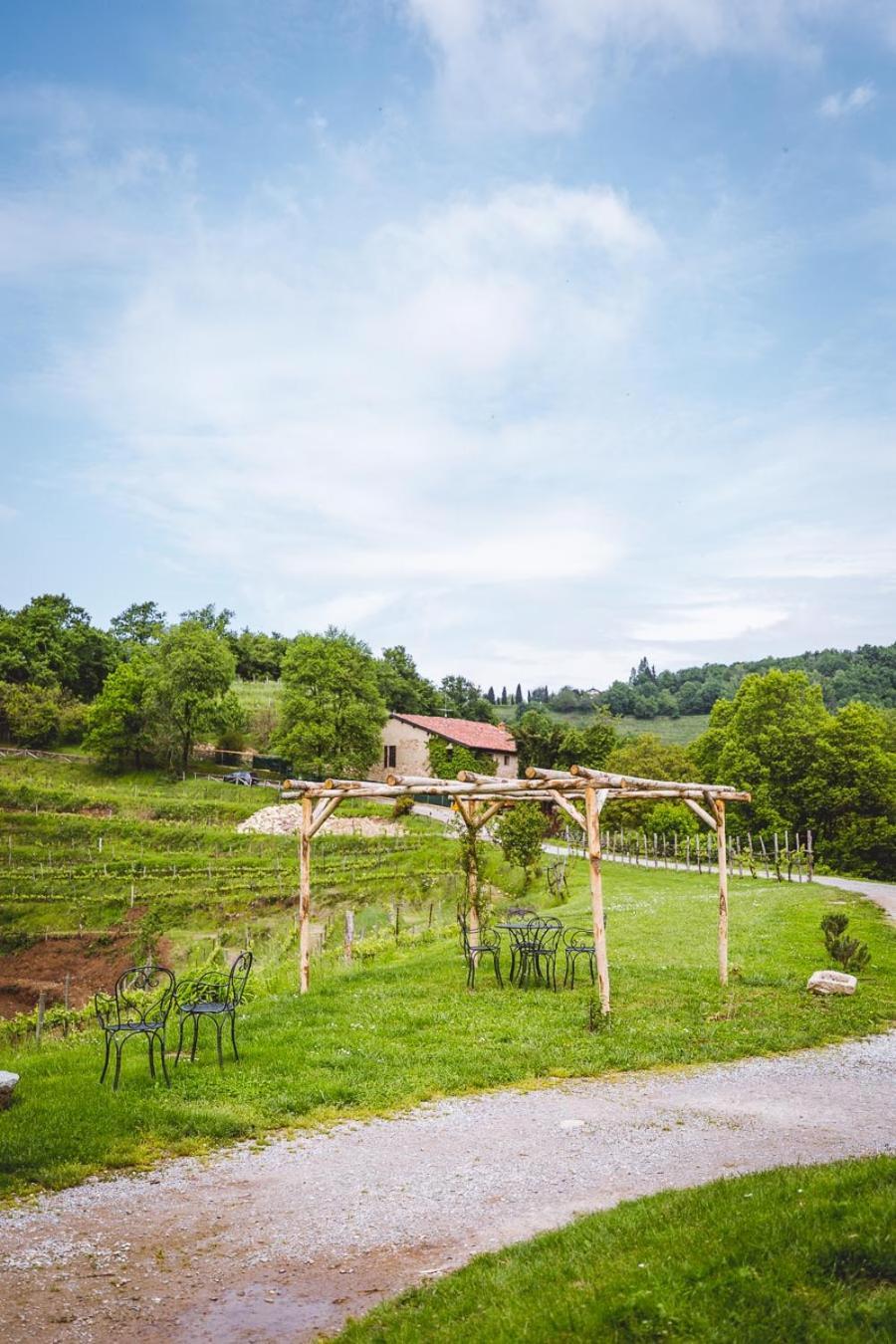 Rovagnate Agriturismo La Costa - Casa Vacanze المظهر الخارجي الصورة