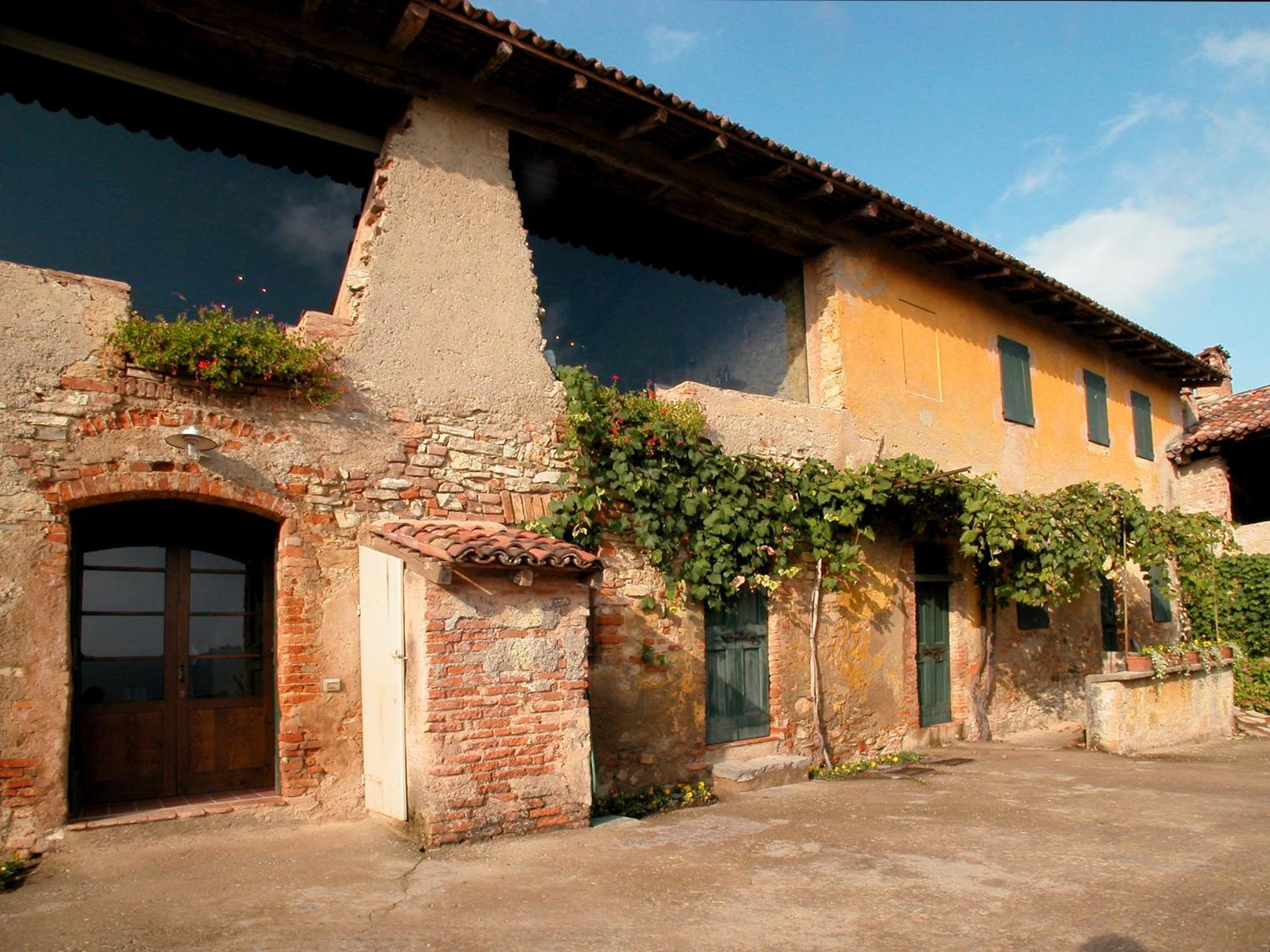 Rovagnate Agriturismo La Costa - Casa Vacanze المظهر الخارجي الصورة